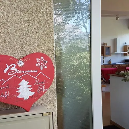 Gite74, Glmb A 3 Min De L'ascenseur Des Thermes Apartamento